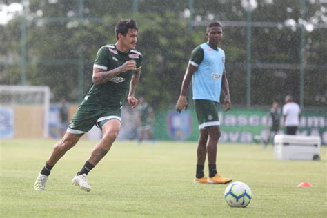 Hafta hakem :felipe fernandes de lima. Coritiba treina em Manaus para jogo da Copa do Brasil ...