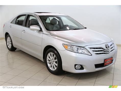 Detailed features and specs for the used 2011 toyota camry including fuel economy, transmission, warranty, engine type, cylinders, drivetrain and more. 2011 Classic Silver Metallic Toyota Camry XLE #82500816 ...