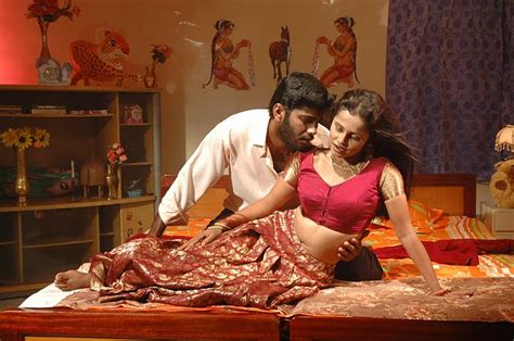 Actress Actors Pictures Collections Tamil Movie Shankar Hot Bedroom Scene Photo Gallery