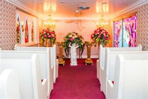 Best Downtown Las Vegas Wedding Chapels Fremont Street