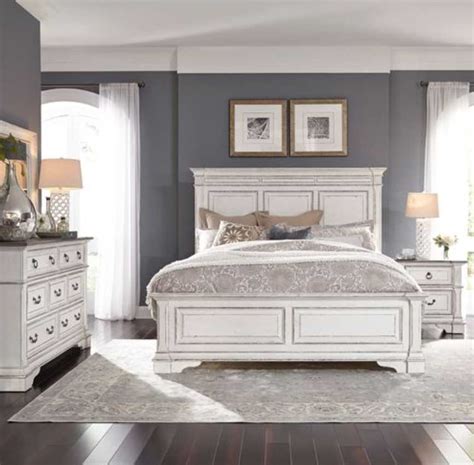Liberty Abbey Park 4 Piece Antique White Queen Bed Set Miskelly Furniture