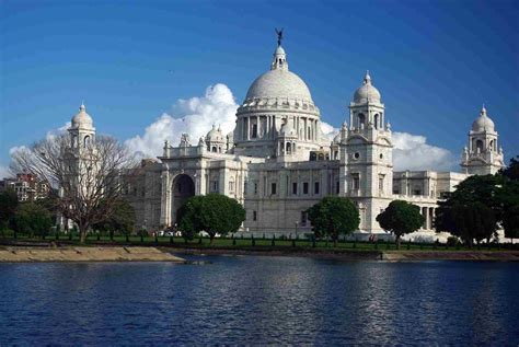 18 Best Places To Visit In Kolkata To Discover The City