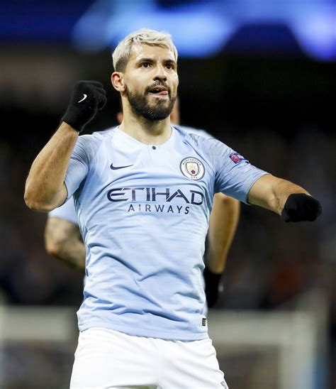 The departing man city striker let his side down with penalty howler which was born of. Joueur Sergio Agüero - Onze Mondial