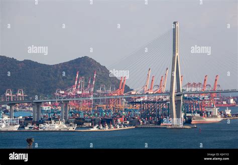 Busan Harbor Bridge And Busan Port Nov 15 2017 The Busan Harbor