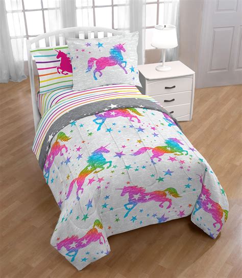 The majestic unicorns printed on our organic unicorn sheet set aren't just a myth. Unicorn Magic 5 pc Kids Twin Comforter and Sheet Set ...