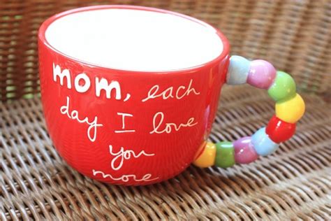 49 unique mother's day gift ideas for all the special moms in your life. Top 10 Mothers Day special gifts - Top 10 Tale