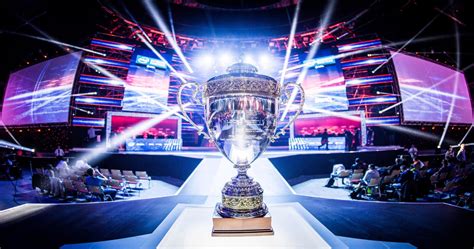 The Rise Of Esports: The Growth, The Health Risks, And All That Sweet ...
