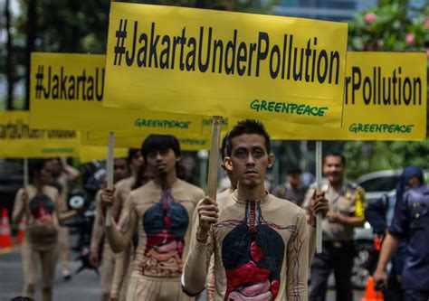 The Pollution Threat Hanging Over Jakarta Greenpeace Southeast Asia
