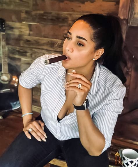 Pin On Beautiful Cigar Smoking Women Vol 21