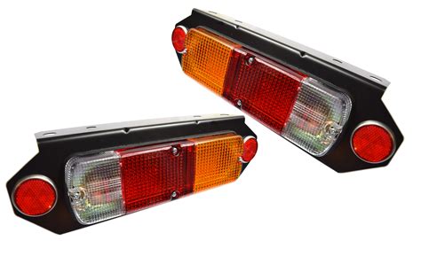 Toyota Hilux Tray Back Ute Tail Lights Lamps With Brackets New