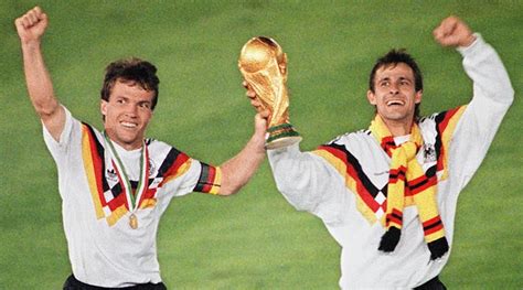 Deutschland ist ein schönes land und ich bin glücklich dass ich hier geboren bin die berge die täler das meer und der strand es ist gut zu wissen dass wir. Als Deutschland Weltmeister wurde - 25 Jahre Nacht von Rom ...