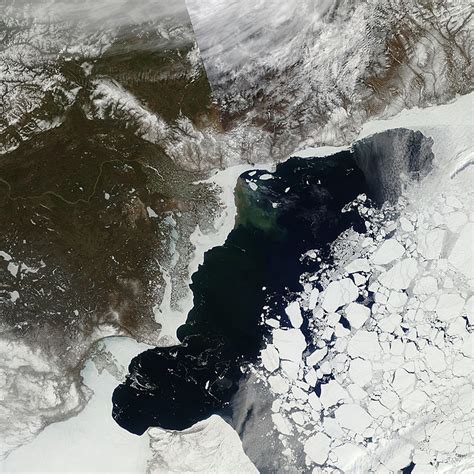 Sea Ice Hits New Spring Low In The Arctic Says Federal Agency Yale E360
