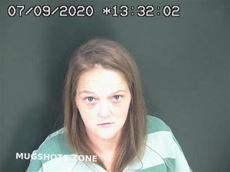 Wisby Graves Amanda Lynne 08262022 Brown County Mugshots Zone