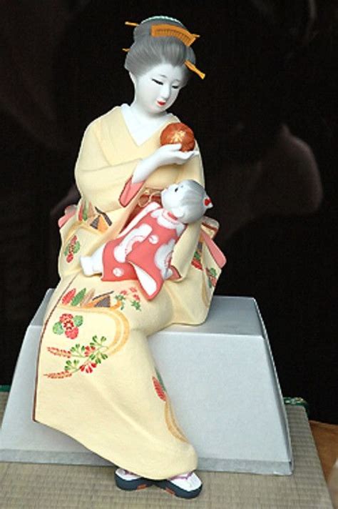 pin di Дзахова Стелла su Япония 5 bambole giappone matrioska