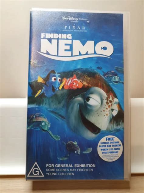 FINDING NEMO 2001 VHS Video Tape Walt Disney Pixar Ellen Geoffrey