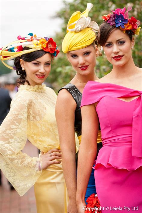 Melbourne Cup Day With Leiela Ladies A Few Years Back Races Fashion Fashion Evening Hairstyles