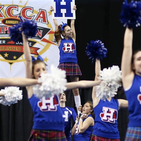 Fort Thomas Matters Highlands Cheer Squad Cultivating Winning Culture