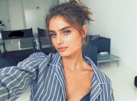 Taylor Hill Still Gets Her Mother To Cut Her Hair Hello