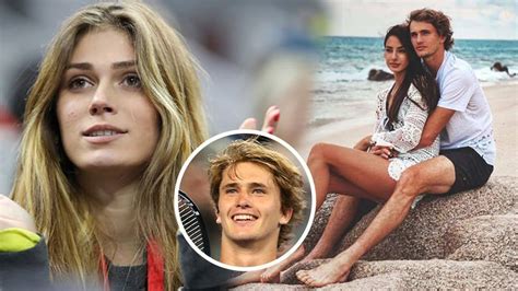 The woman carrying alexander zverev's baby has dropped a bomb on his recent claims they're harmoniously awaiting the impending arrival. Alexander Zverev Family Video With Girlfriend Brenda Patea ...