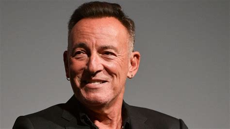 Bruce frederick joseph springsteen was born september 23, 1949 in long branch, new jersey, usa. Bruce Springsteen Announces Western Stars Film Soundtrack | Pitchfork