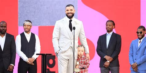 Drake Shares The Stage With Adorable Son Adonis While Accepting Artist