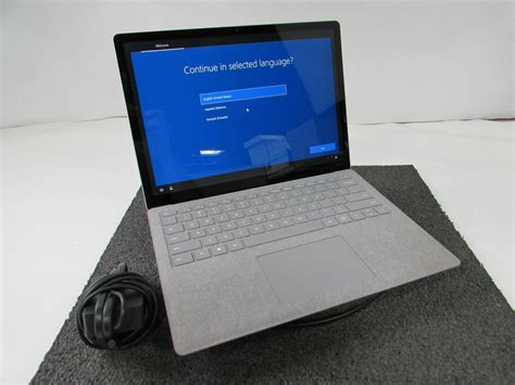Microsoft Surface Laptop 1st Gen 135 Intel I7 7660u 512gb Ssd 16gb