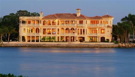 14000 Square Foot Waterfront Mansion In Sarasota Fl Homes Of The Rich