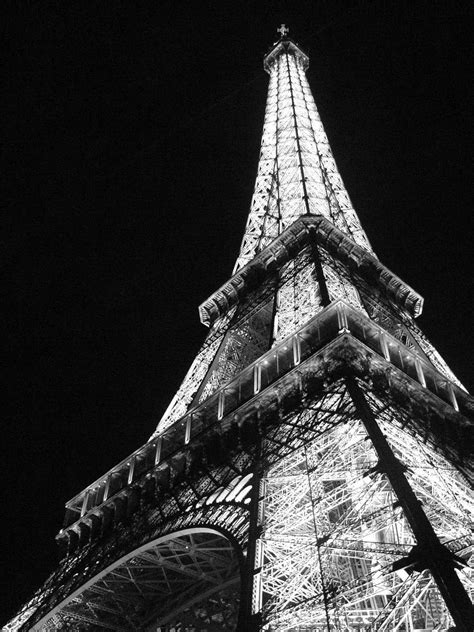 Download free hd aesthetic wallpapers. Eiffel Tower Black And White Wallpapers - Wallpaper Cave