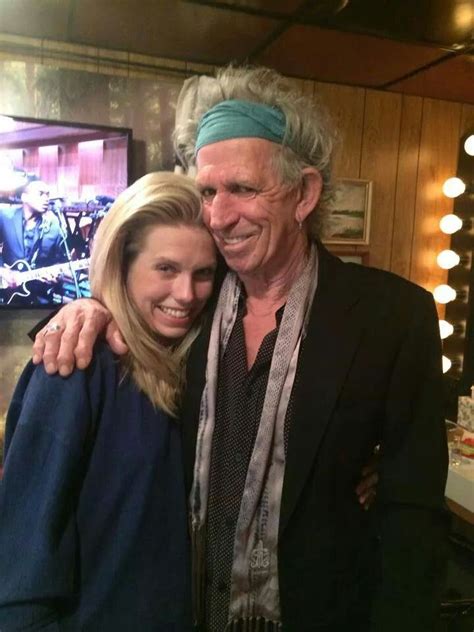 As a child, watts lived in wembley, at 23 pilgrims way. Keef n daughter 9/9/14 jimmy fallon | Keith richards ...
