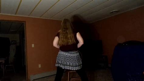 Alicia Arol Bumpsgrinds On A Chair To Asking Alexandria Songs Into The Fire Lorazepam