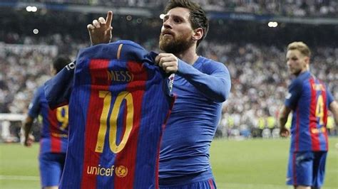 Fc Barcelona La Liga Messi Hoping To Lift The Cristiano Clasico