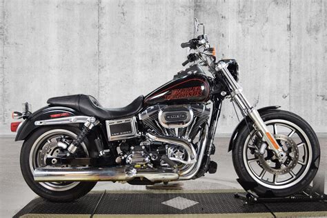In this version sold from year 2017 , the dry weight is 293.0 kg (646.0 pounds). Pre-Owned 2016 Harley-Davidson Dyna Low Rider FXDL Dyna in ...