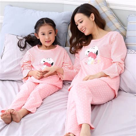 Envío Gratis 2015 Del Resorte Del Otoño Familia Pijama Set Ropa Madre E