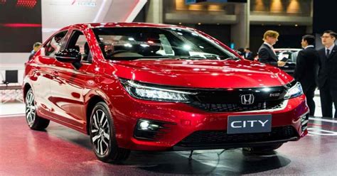 It is expected to go on sale in india next year. All-new 5th generation 2020 Honda City, the longest car in ...