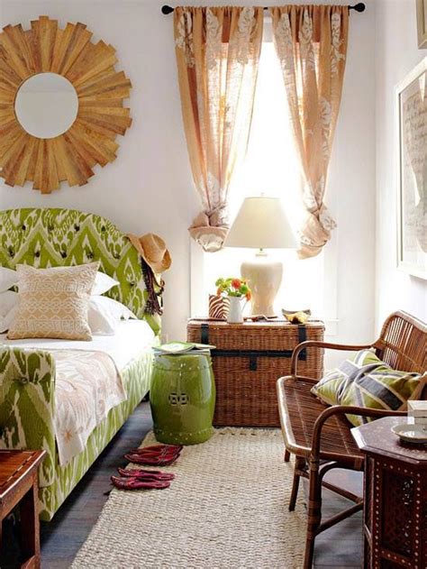 Woods And Greens Bedroom Decorating Tips Bedroom Design Restful