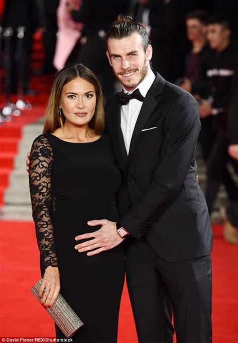 Gareth frank bale (born 16 july 1989) is a welsh professional footballer who plays as a winger for premier league club tottenham hotspur, on loan from real madrid of la liga. Gareth Bale reveals he is expecting baby number three | Daily Mail Online