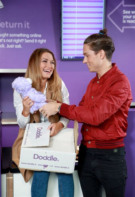 Joey Essex And Sam Faiers At Doddle Mirror Online