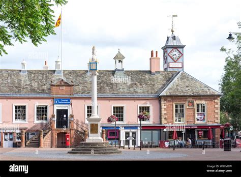 Carlisle Market Cross And Old Town Hall Hi Res Stock Photography And
