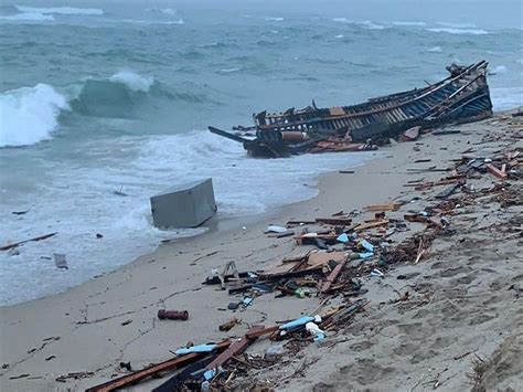 Italy Shipwreck Dozens Of Migrants Killed Off Calabria Coast Sky