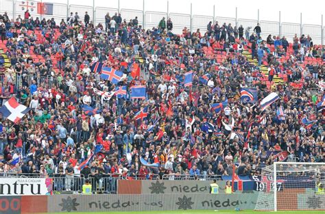 Si chiude il campionato di serie a e, per la trentottesima giornata, il cagliari di semplici affronta il genoa di ballardini. Genoa-Cagliari, VOTA LA FORMAZIONE DEI TIFOSI
