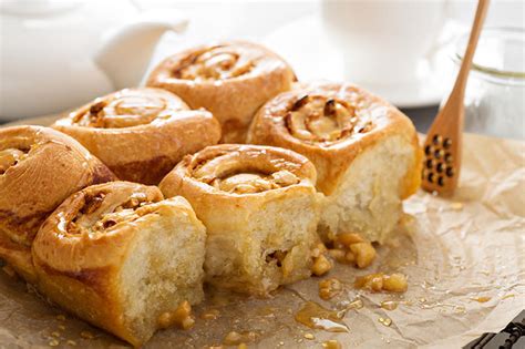 Cinnamon Honey Glazed Sticky Buns