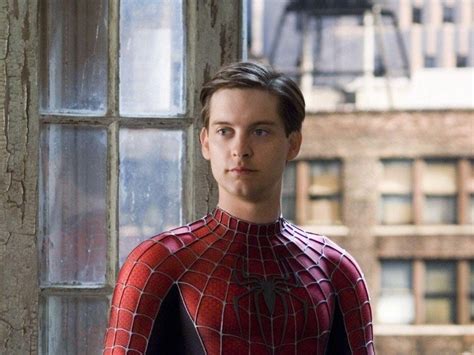 They got married on 3rd september 2001 in hawaii. Tobey Maguire could make two new Marvel movies - Sunriseread