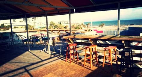 Best Beachfront Bars In North Myrtle Beach • Grand Strand Resorts