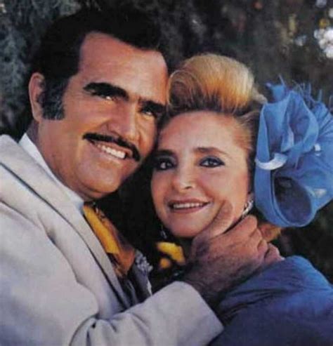 Vicente Fernández Y Doña Cuquita Celebran 54 Años De Matrimonio