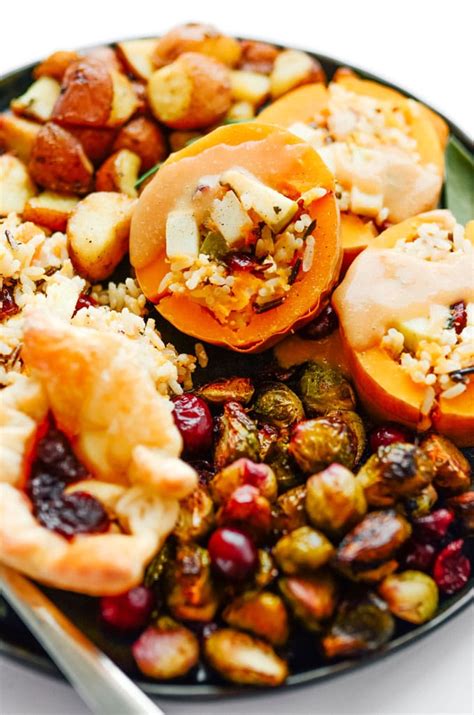 Your Entire Vegetarian Thanksgiving Dinner On A Sheet Pan