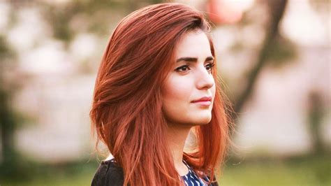 Momina Mustehsan Wallpapers Hd Backgrounds Images Pics Photos Free