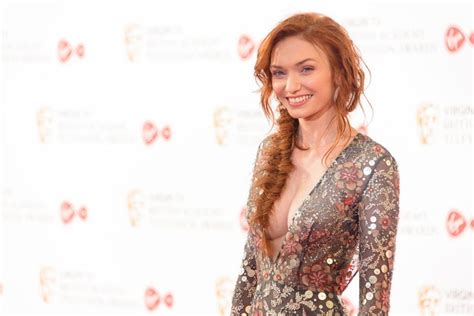 Who Is Eleanor Tomlinson Everything You Need To Know About The Poldark Star Celebrity Heat