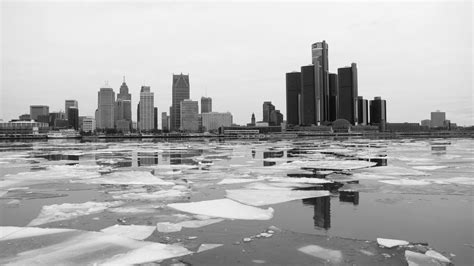 Herrick Design Icy Detroit River