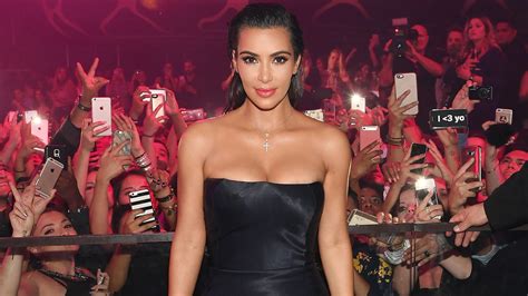 Kim Kardashian Wests Assistant Shares New Photos From Naked Desert