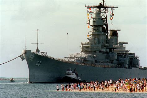Iowa Class Battleship The Warship The Navy Wishes It Could Bring Back